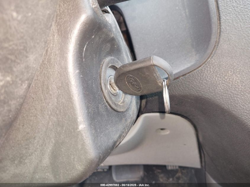 2007 Ford Focus S/Se/Ses VIN: 1FAHP31N47W194118 Lot: 42997882