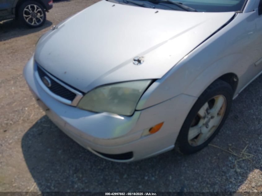 2007 Ford Focus S/Se/Ses VIN: 1FAHP31N47W194118 Lot: 42997882