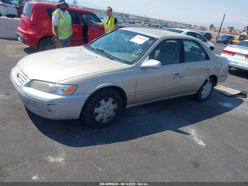 1998 Toyota Camry Ce/Le/Xle VIN: JT2BG22K7W0123732 Lot: 42998248