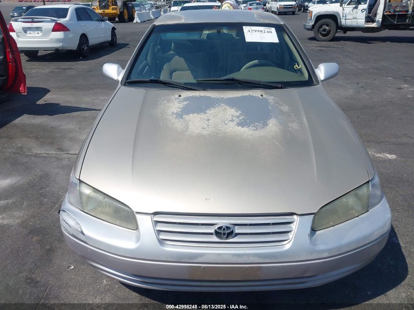 1998 Toyota Camry Ce/Le/Xle VIN: JT2BG22K7W0123732 Lot: 42998248