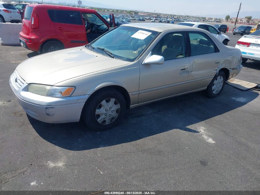 1998 Toyota Camry Ce/Le/Xle VIN: JT2BG22K7W0123732 Lot: 42998248