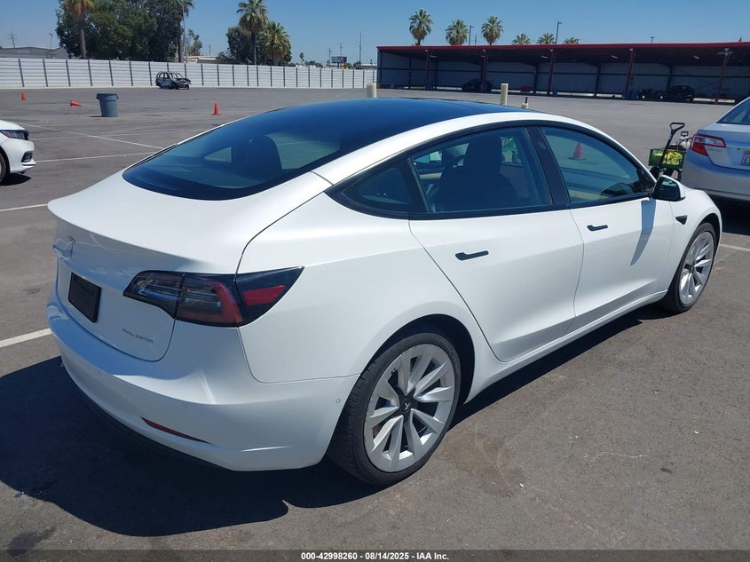 5YJ3E1EB5NF145381 2022 Tesla Model 3 Long Range Dual Motor All-wheel Drive White