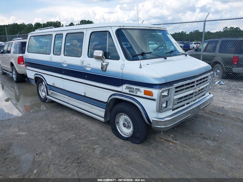 2GCEG25K4J4112747 1988 Chevrolet G20 auction photo 1