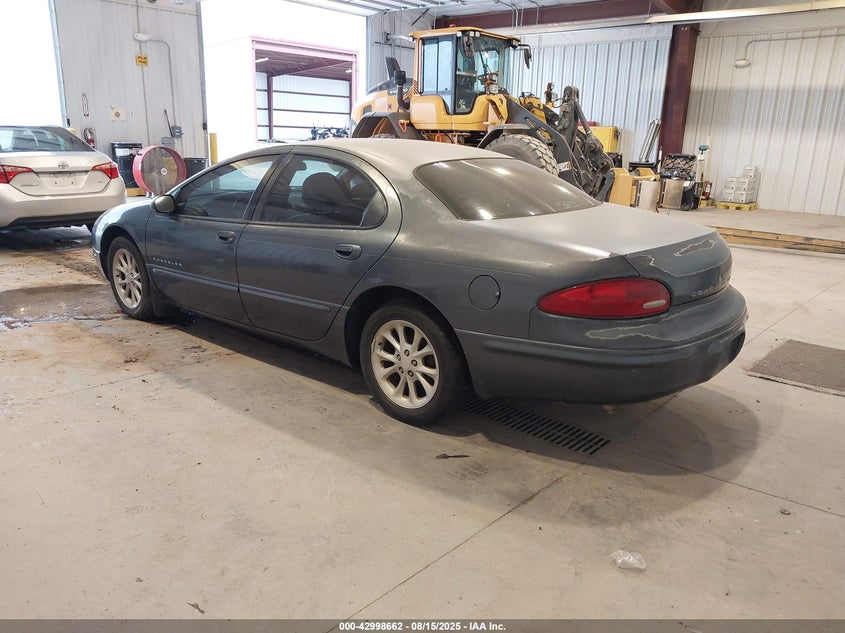 2C3HC56G2YH260620 2000 CHRYSLER LHS photo no. 3