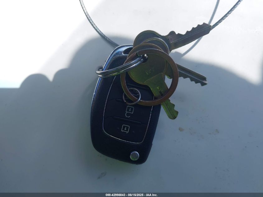 2014 Hyundai Santa Fe Sport 2.4L VIN: 5XYZT3LB5EG151060 Lot: 42998843