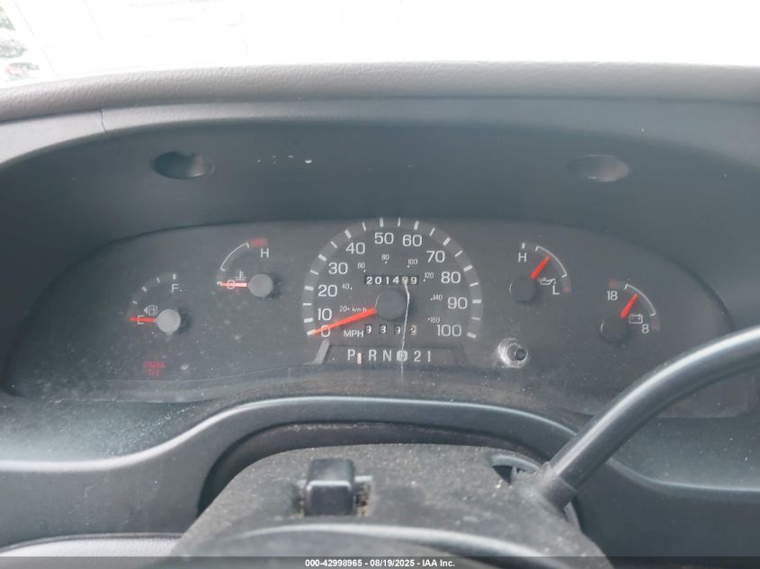 1999 Ford E-350 Super Duty Xl/Xlt VIN: 1FBSS31L5XHB76068 Lot: 42998965