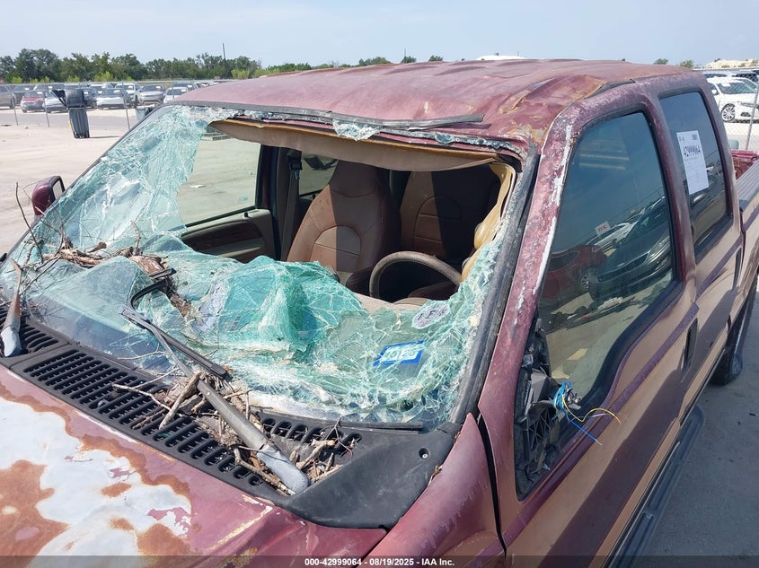 2000 Ford F-250 Lariat/Xl/Xlt VIN: 1FTNW20F4YEE14238 Lot: 42999064