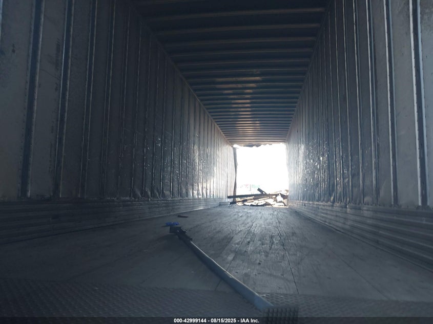 1UYVS2535K3532619 2019   photo no. 8