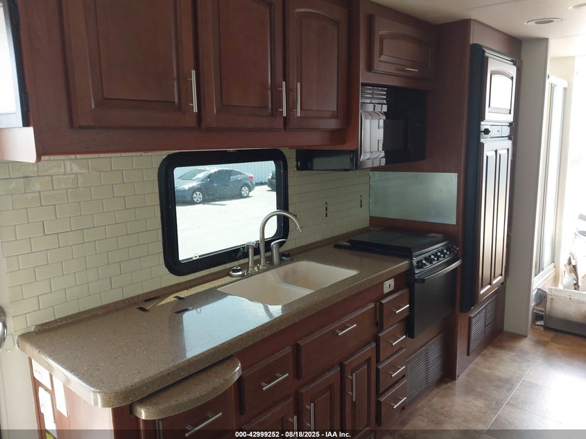 1FDXE4FS0DDB28619 2013 FORD ECONOLINE photo no. 5