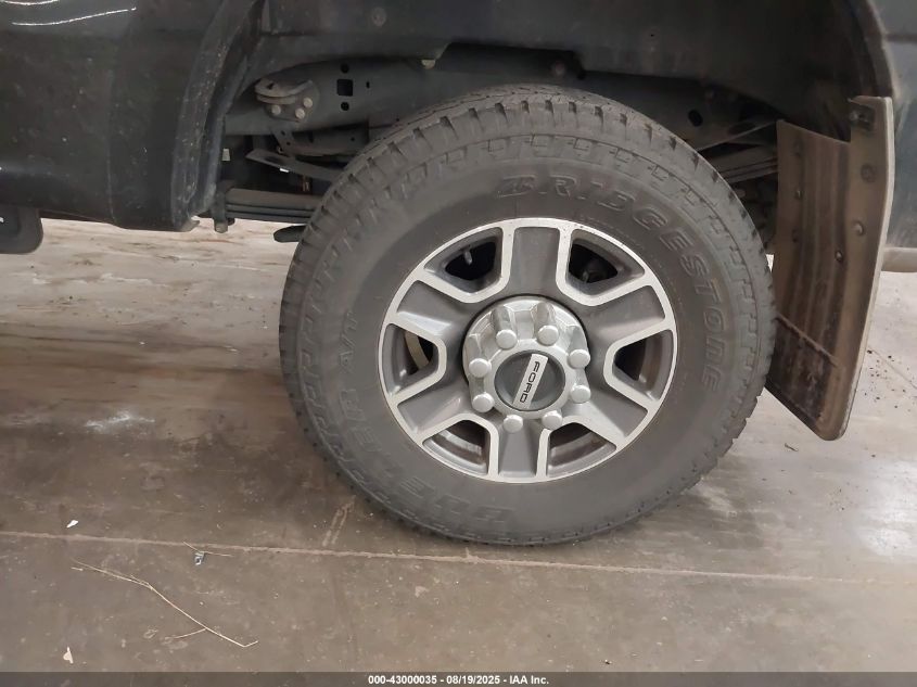 2024 Ford F-350 Lariat VIN: 1FT8W3BNXREE21641 Lot: 43000035