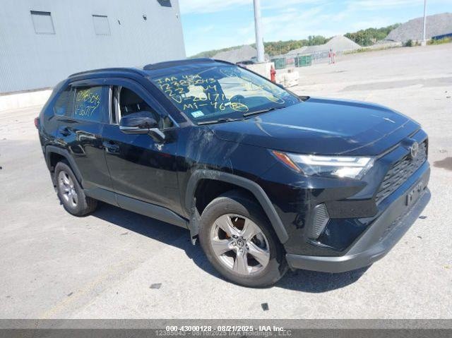 2T3P1RFV0NC261717 2022 TOYOTA RAV 4 photo no. 2