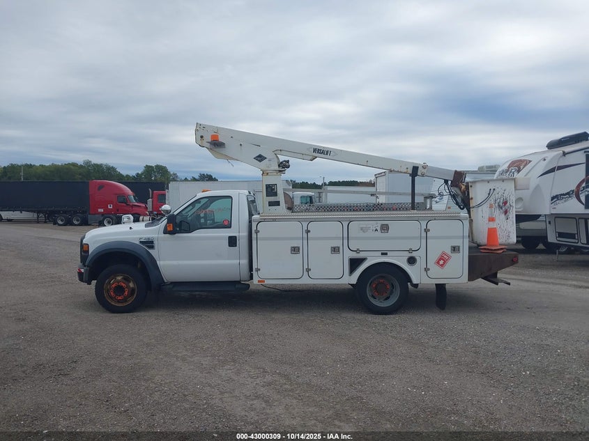 2008 Ford F-450 Chassis Xl/Xlt VIN: 1FDXF46Y88ED45529 Lot: 43000309