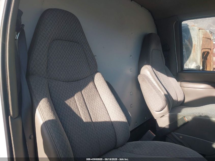 2001 GMC Savana Special VIN: 1GDJG31R611162074 Lot: 43000509