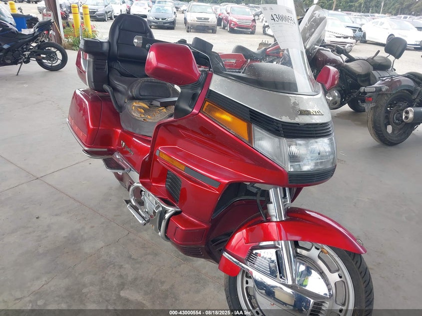 1HFSC2209RA602031 HONDA GOLDWING Photo 1
