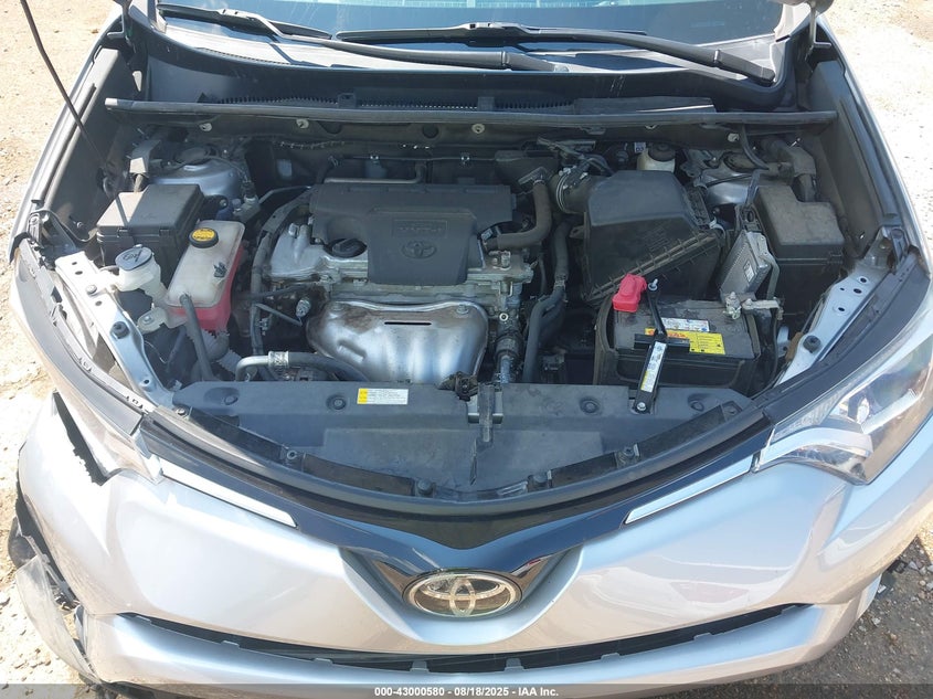 2018 TOYOTA RAV4 XLE - 2T3WFREV0JW419674