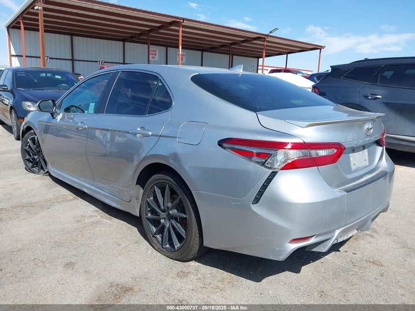2019 TOYOTA CAMRY SE - 4T1B11HK1KU163085