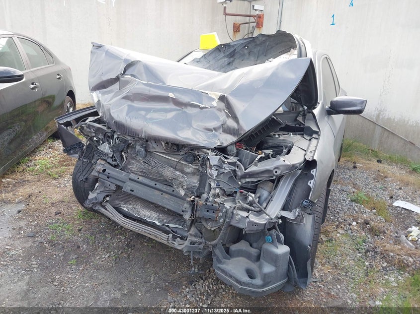 1HGCR2F52GA238150 2016 HONDA ACCORD photo no. 2