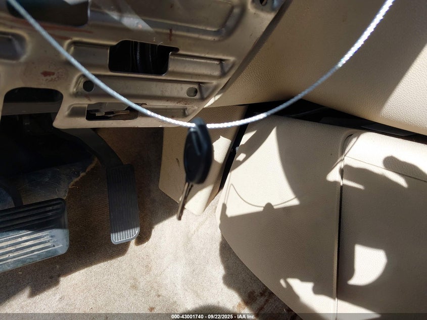 2009 GMC Yukon Denali VIN: 1GKFC03259R164789 Lot: 43001740