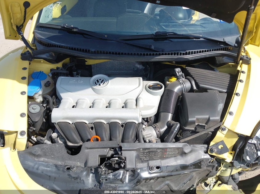 2009 Volkswagen New Beetle 2.5L VIN: 3VWRW31C19M518786 Lot: 43001990