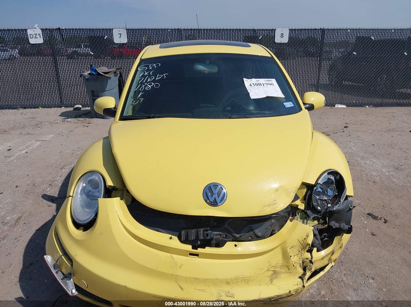 2009 Volkswagen New Beetle 2.5L VIN: 3VWRW31C19M518786 Lot: 43001990