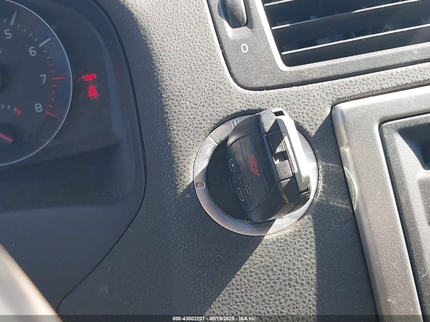 2008 Volvo C70 T5 VIN: YV1MC67248J049866 Lot: 43002207