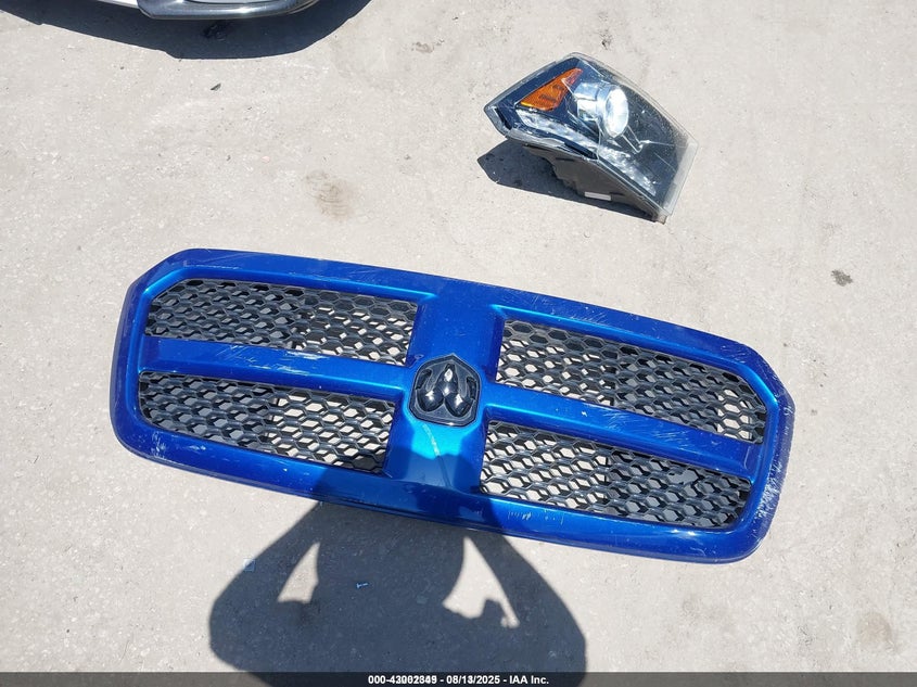 2017 RAM 1500 SPORT  4X2 6'4 BOX - 3C6JR6CT9HG750501