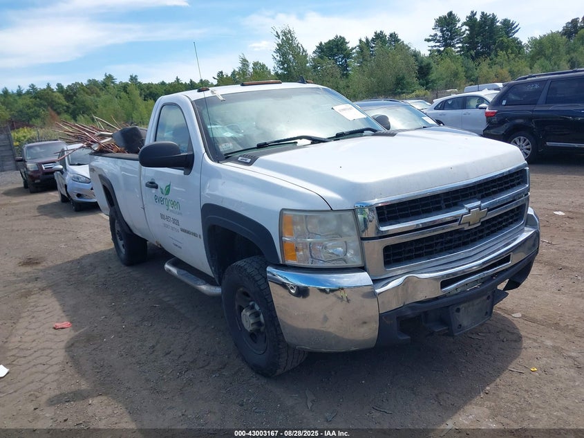 2008 Chevrolet Silverado 2500Hd Work Truck white truck gasoline 1GCHK24K88E154877 photo #1