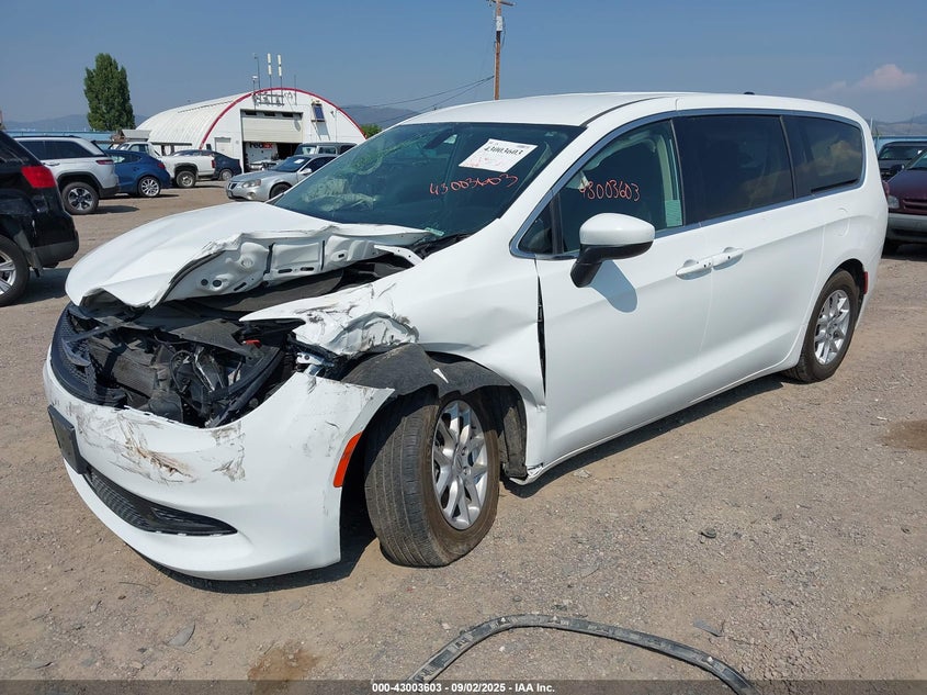 2022 Chrysler Voyager Lx white van flexible 2C4RC1CG0NR203481 photo #3
