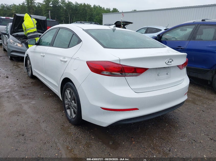 2017 HYUNDAI ELANTRA SE - 5NPD84LF9HH009344