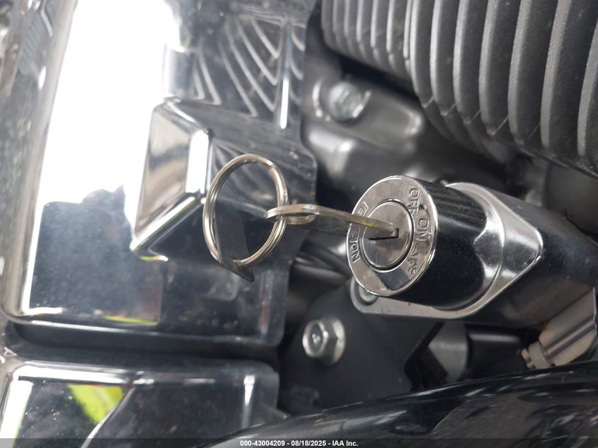 2015 SUZUKI VL1500 B/T - JS1VY56A4F2100220