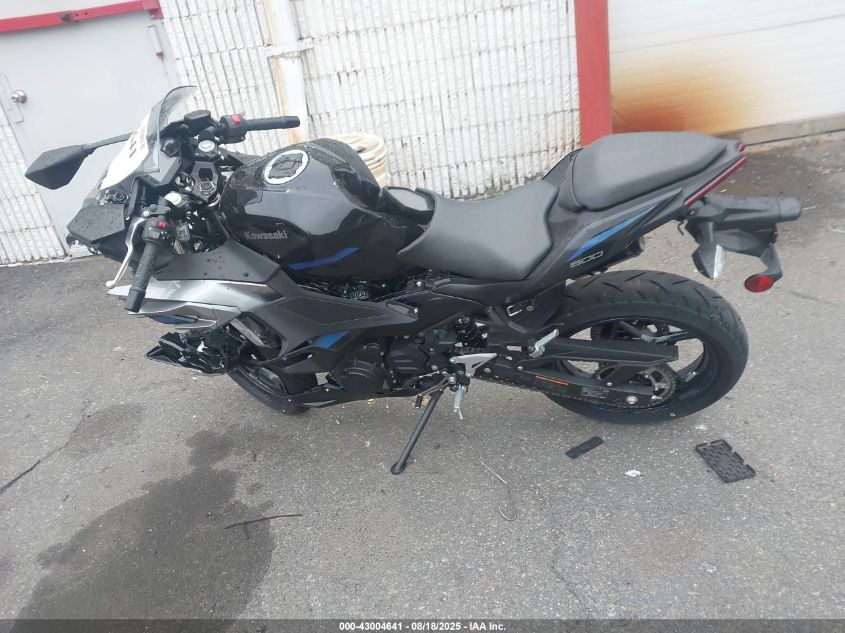 2025 Kawasaki Ex500 VIN: ML5EXGG10SDA42699 Lot: 43004641