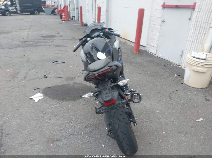 2025 Kawasaki Ex500 VIN: ML5EXGG10SDA42699 Lot: 43004641