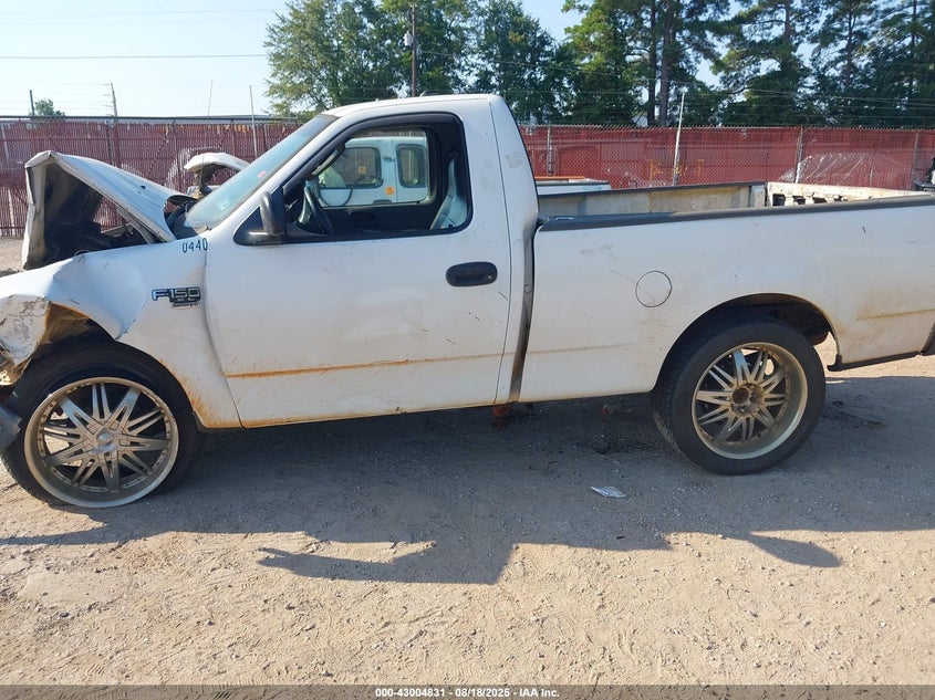 2004 Ford F-150 Heritage Xl/Xlt VIN: 2FTRF17W84CA06410 Lot: 43004831