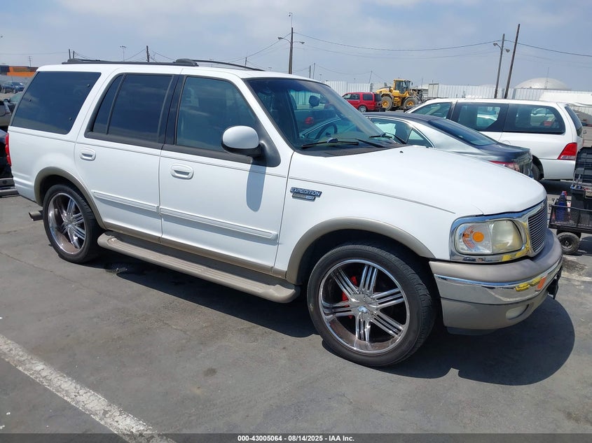1FMEU17L71LB81576 2001 Ford Expedition Eddie Bauer auction photo 1