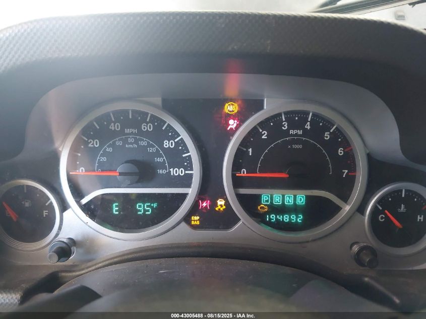 2008 Jeep Wrangler Unlimited Sahara VIN: 1J4GA59168L535200 Lot: 43005488