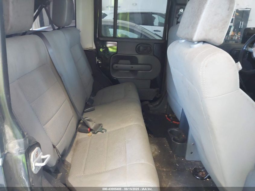 2008 Jeep Wrangler Unlimited Sahara VIN: 1J4GA59168L535200 Lot: 43005488