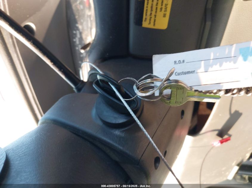 2006 Ford E-350 Super Duty VIN: 1FBSS31L06HB21722 Lot: 43005757