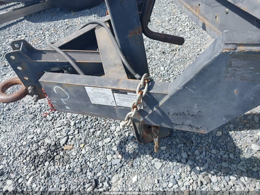 16MPF13204D036083 2004   photo no. 9