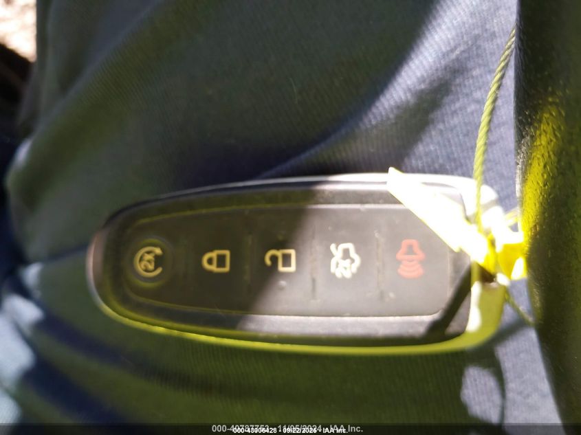 2017 Ford Escape Titanium VIN: 1FMCU9JDXHUB57915 Lot: 43006428