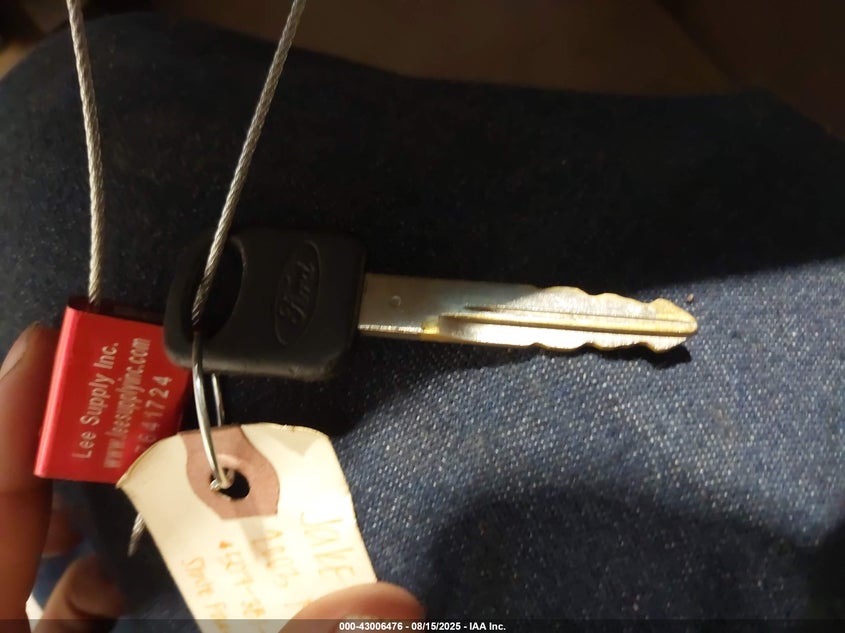 2003 Ford F-250 Lariat/Xl/Xlt VIN: 1FTNW21S33EC13015 Lot: 43006476