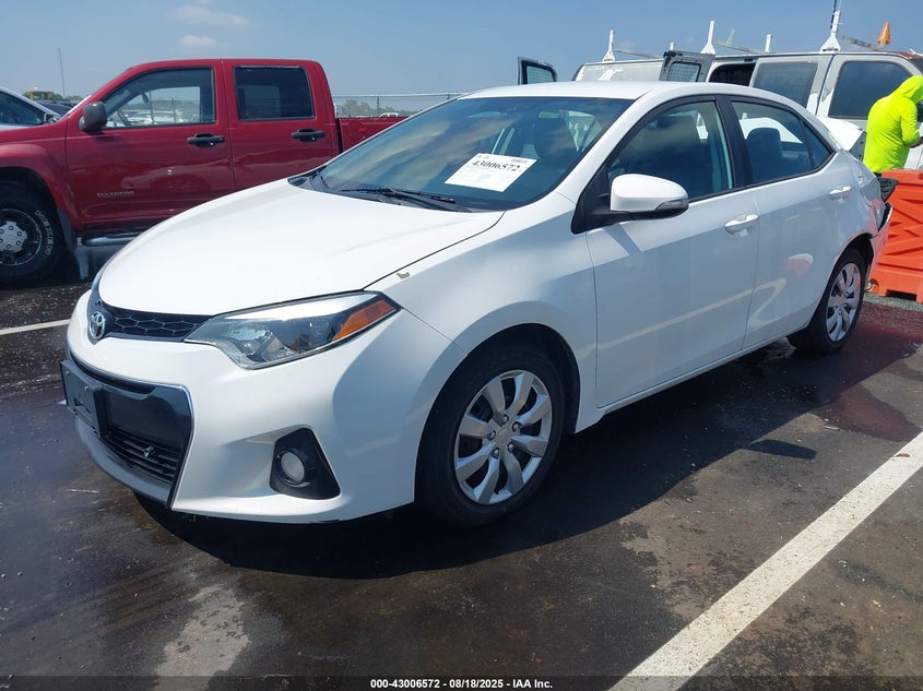 2015 TOYOTA COROLLA S - 5YFBURHE5FP256943