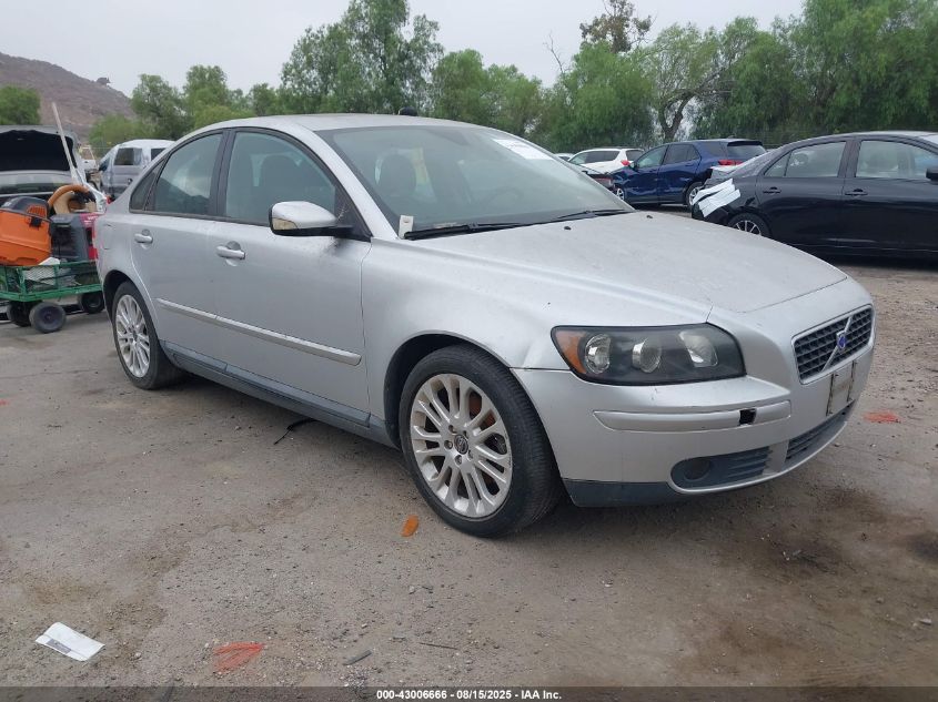 2005 Volvo S40 T5
