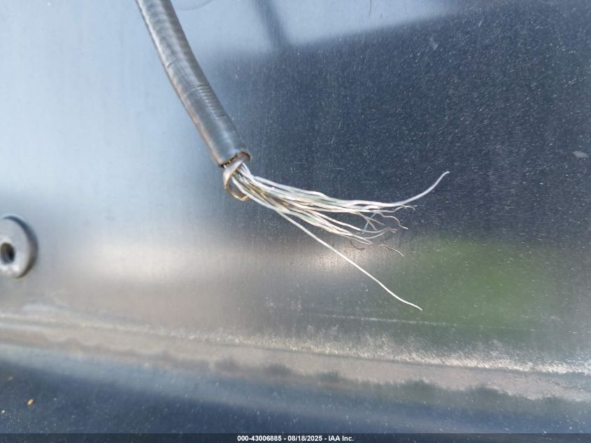 1999 Ford E-350 Super Duty Commercial/Recreational VIN: 1FTSE34L6XHA02962 Lot: 43006885