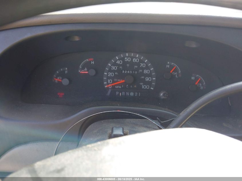 1999 Ford E-350 Super Duty Commercial/Recreational VIN: 1FTSE34L6XHA02962 Lot: 43006885