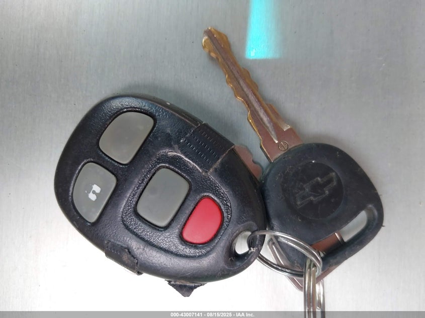 2007 Chevrolet Tahoe Ls VIN: 1GNFC13067R295847 Lot: 43007141