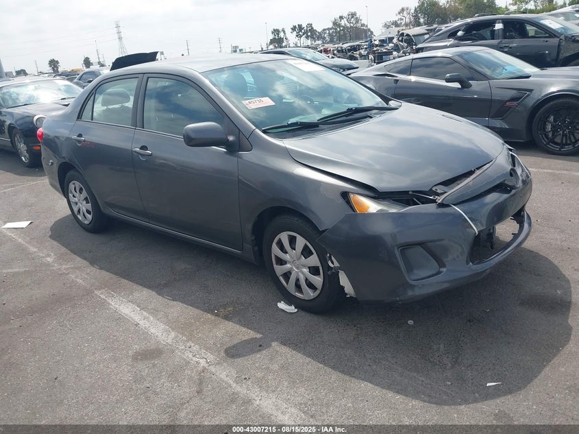 2T1BU4EE2BC586136 2011 Toyota Corolla Le auction photo 1