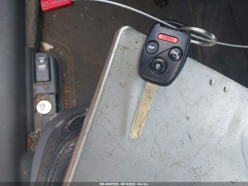 2005 Honda Accord 3.0 Ex VIN: 1HGCM668X5A077639 Lot: 43007555