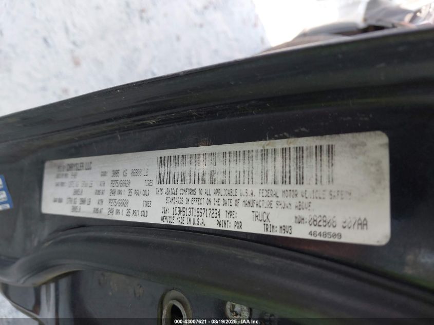 2009 Dodge Ram 1500 Slt/Sport/Trx VIN: 1D3HB13T19S717234 Lot: 43007621