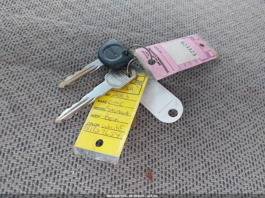 2003 GMC Savana Cutaway Standard W/C7L/C7N VIN: 1GDJG31U331129654 Lot: 43007625