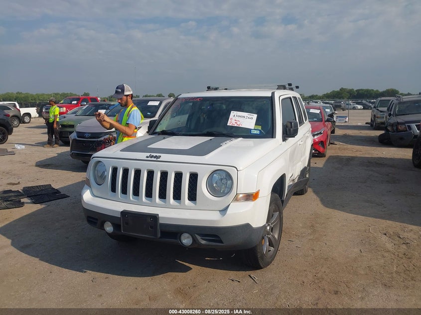 1C4NJPBA2GD667365 2016 JEEP LIBERTY (PATRIOT) photo no. 2